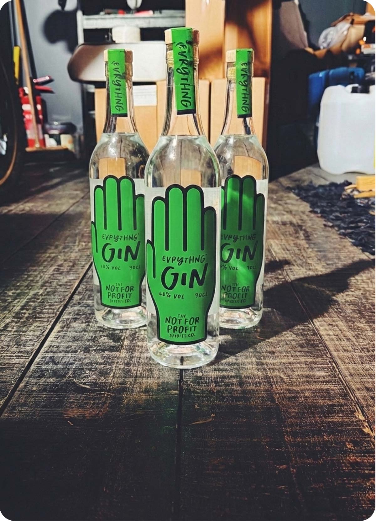 EVRYTHNG London Dry Gin bottle close-up